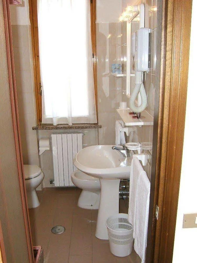 **  Hotel Sirius Perugia Italia